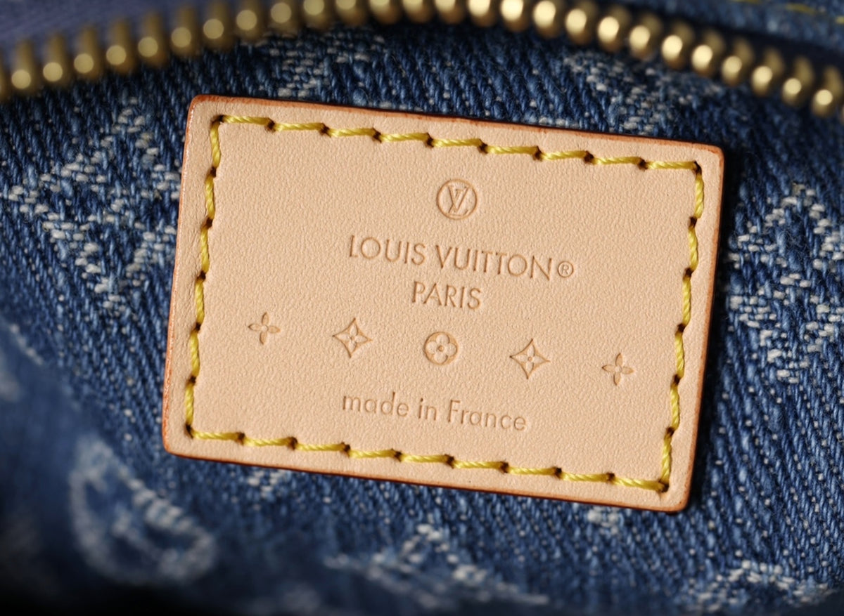 LV Hills Pochette