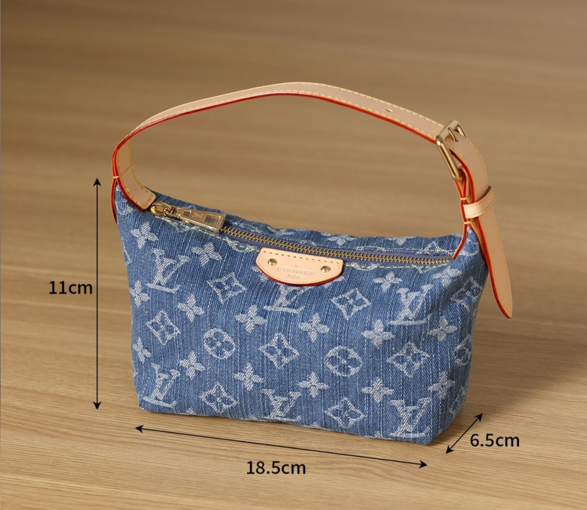 LV Hills Pochette