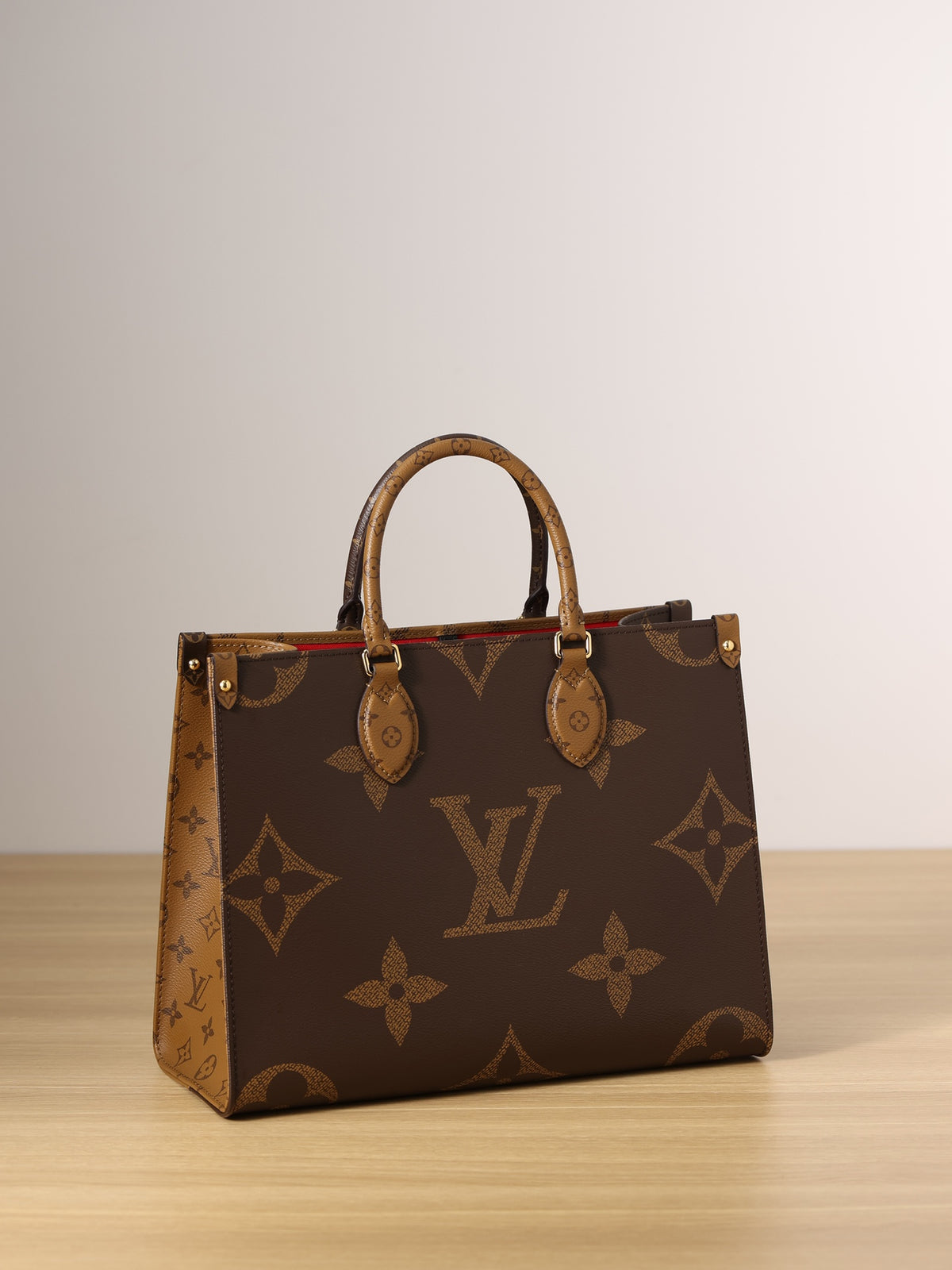 LV Onthego