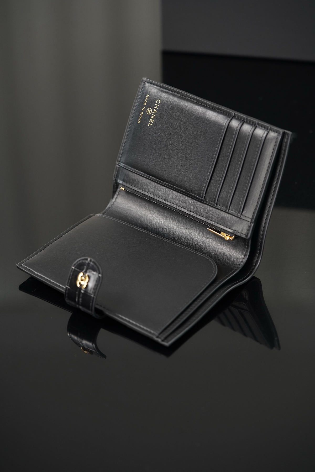 Channel passport holder