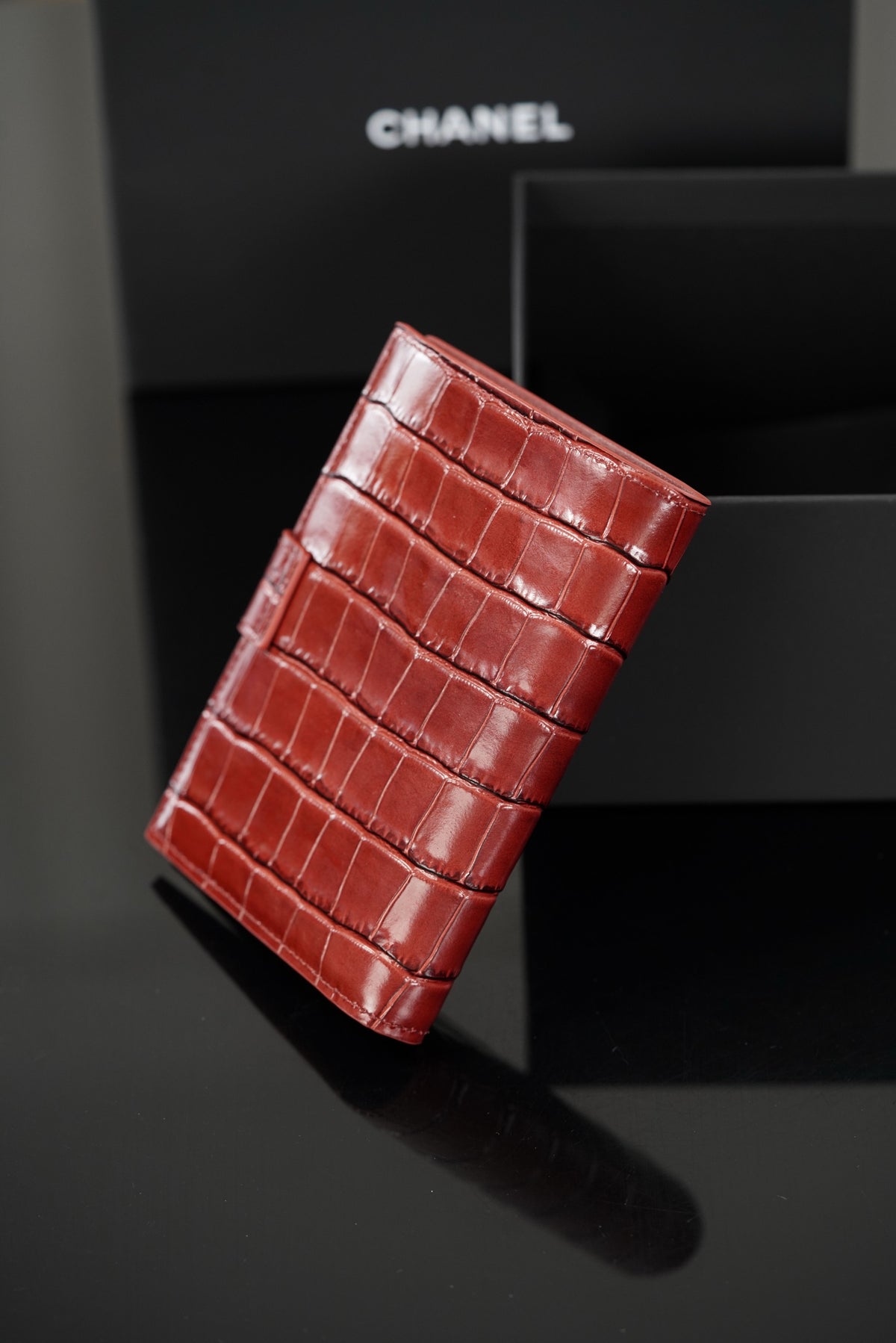 Channel passport holder