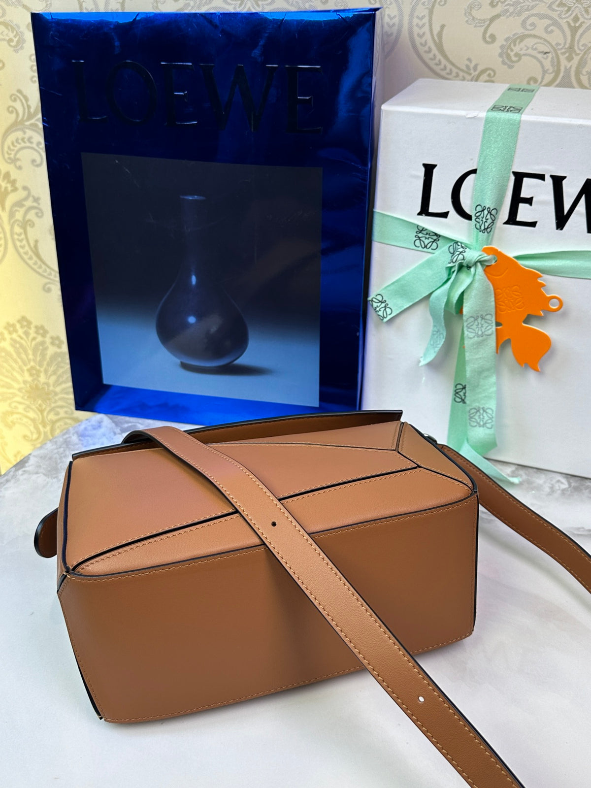 Loewe Puzzle small