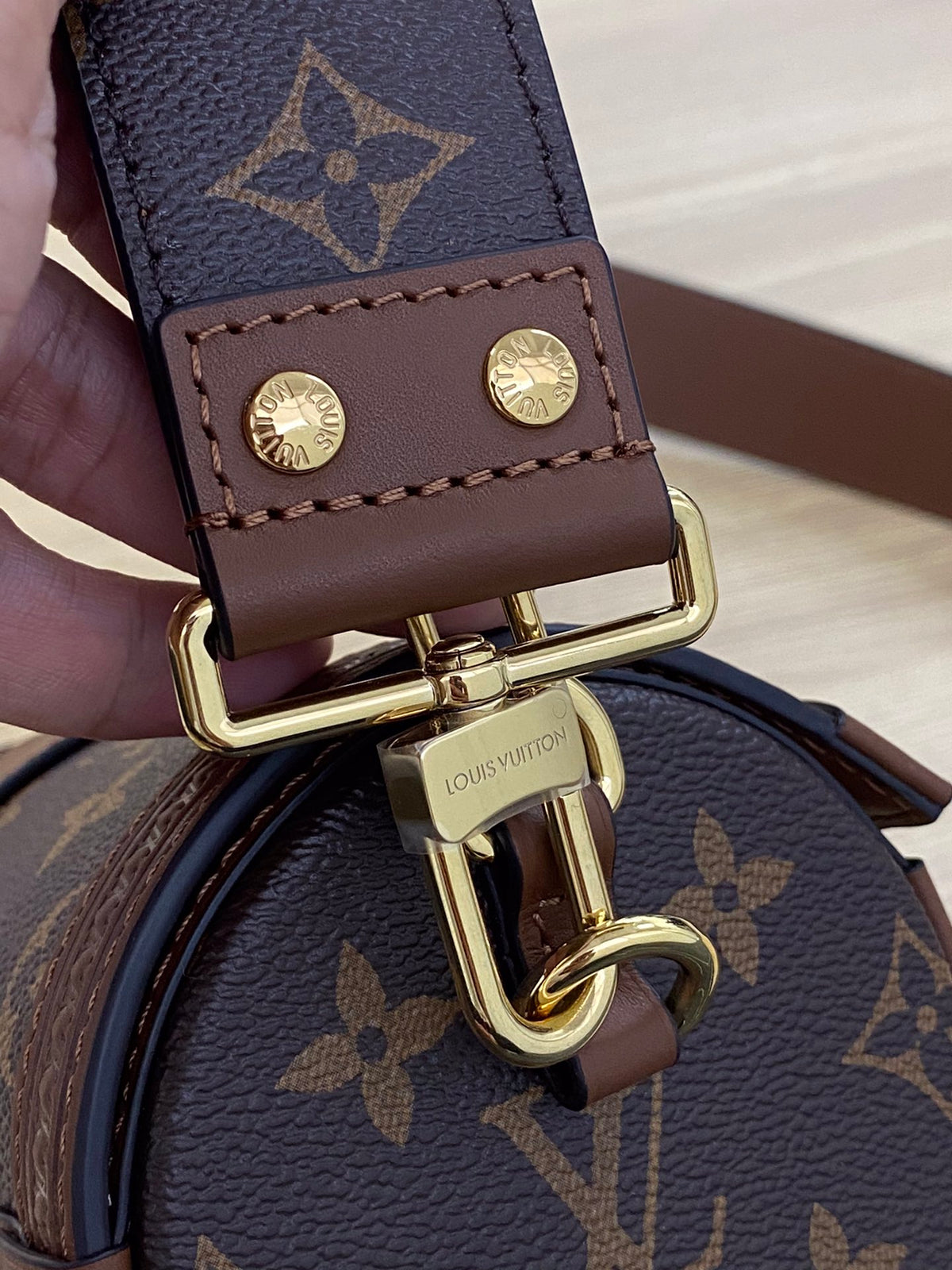LV Papillon