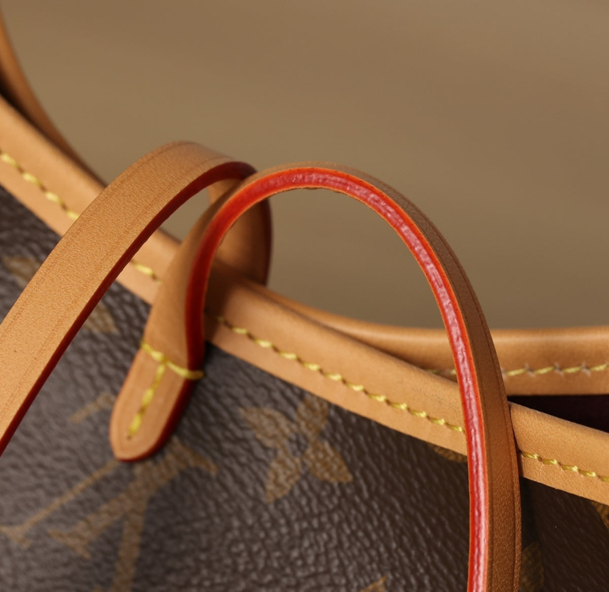 LV Carryall маленькая сумка