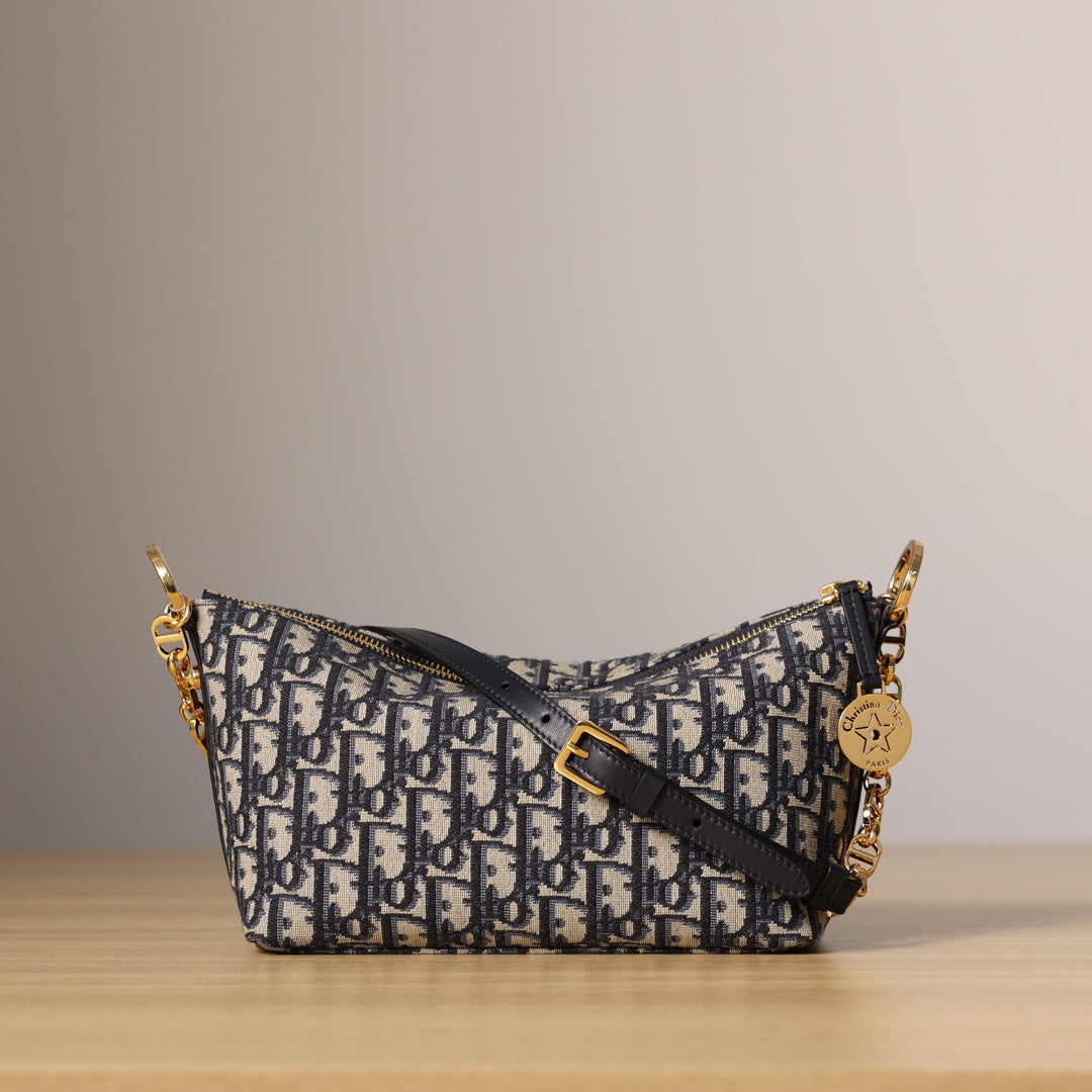 Diorstar Hobo