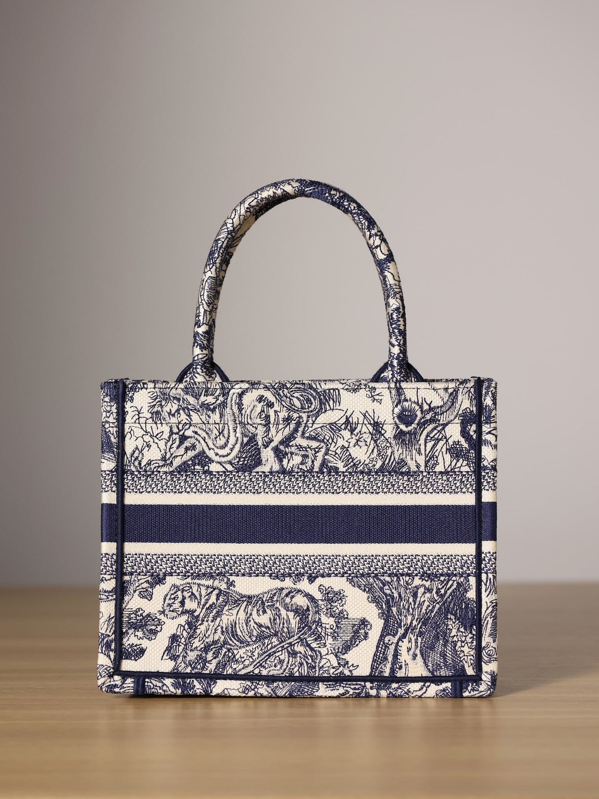 Book tote 26.5cm