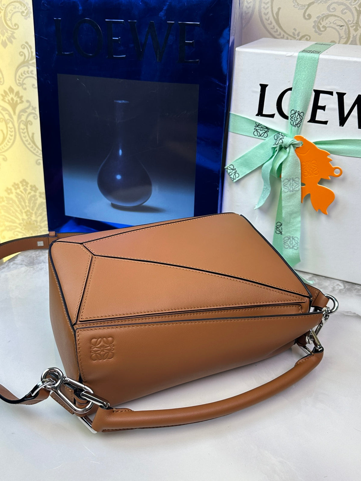 Loewe Puzzle small