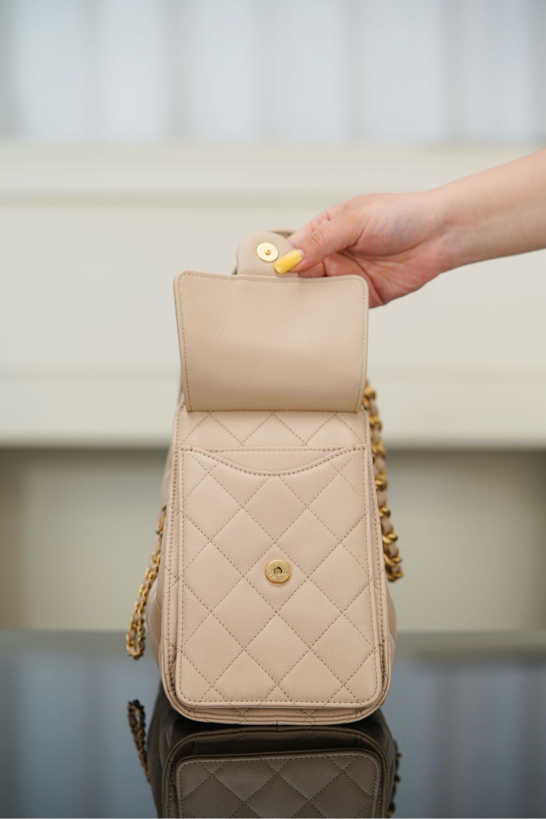 Chanel 25S Small Hobo