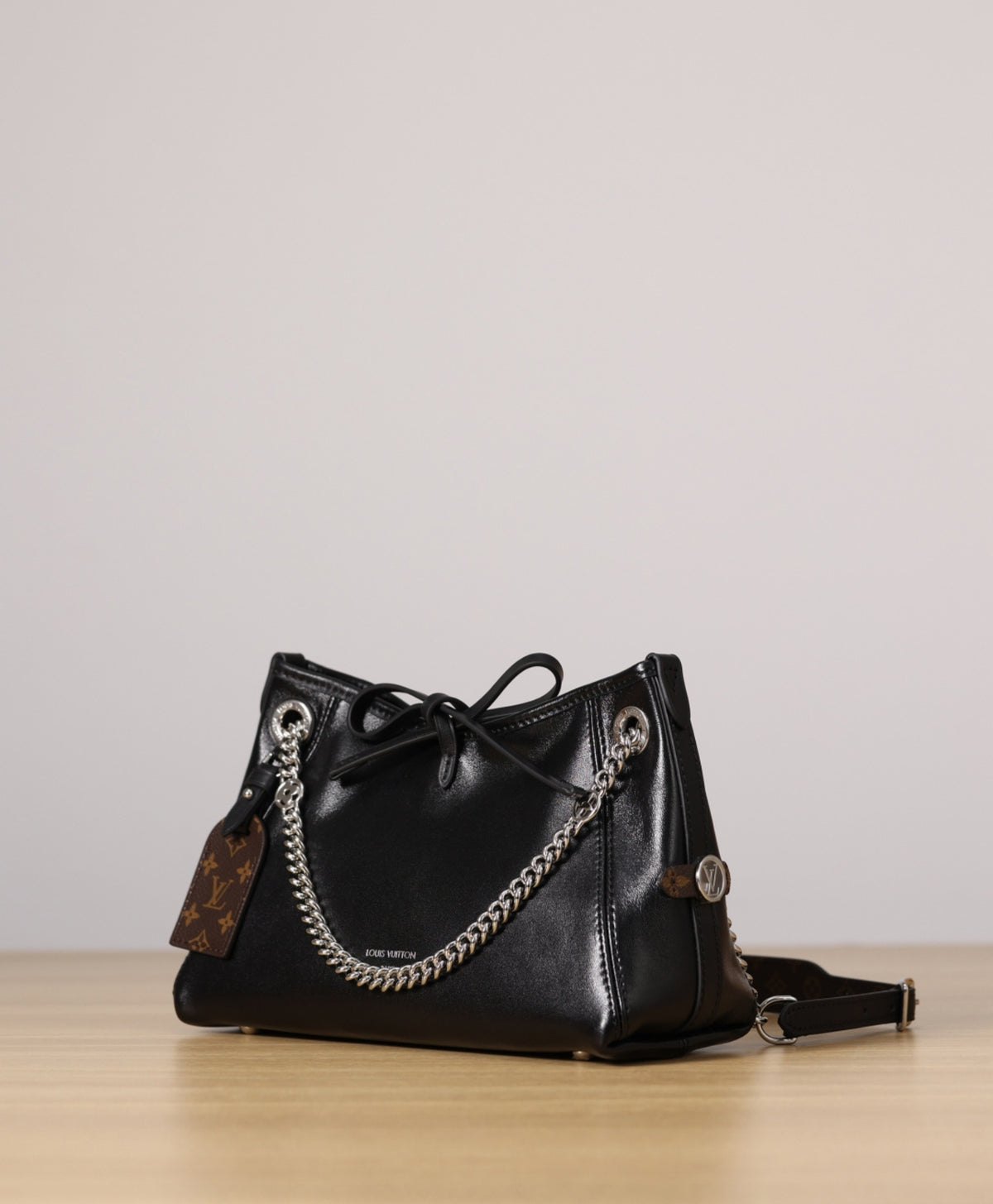 LV Carryall BB