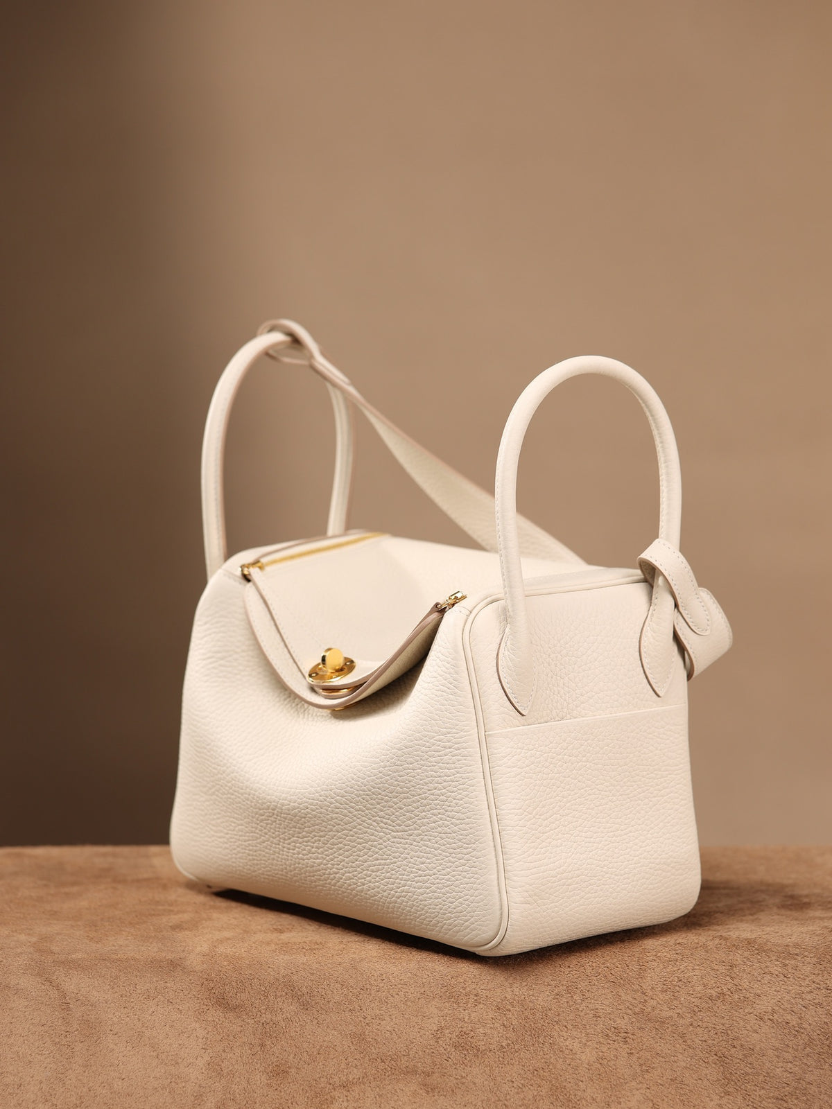 Lindy 26cm — разные цвета