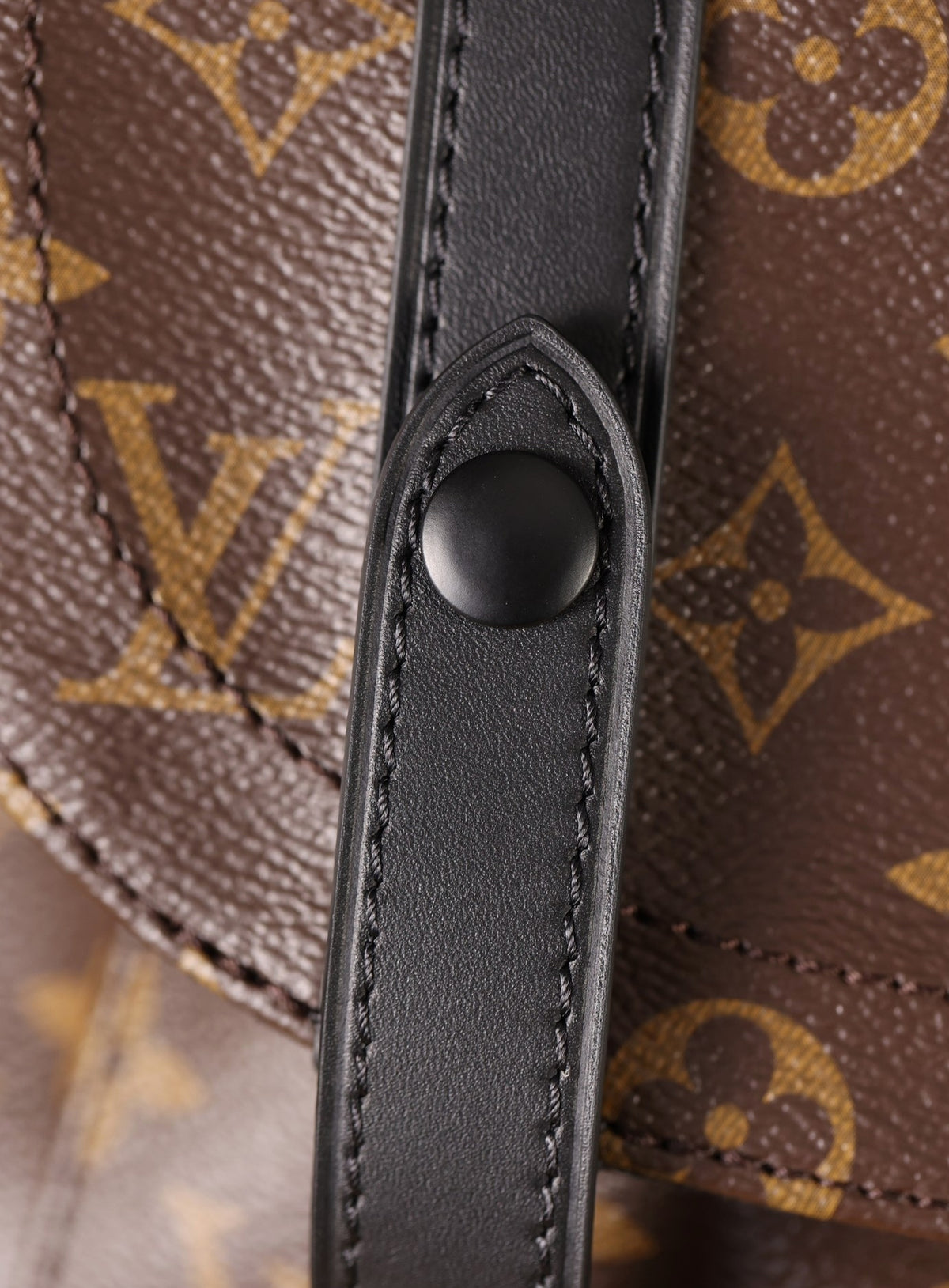 LV Christopher
