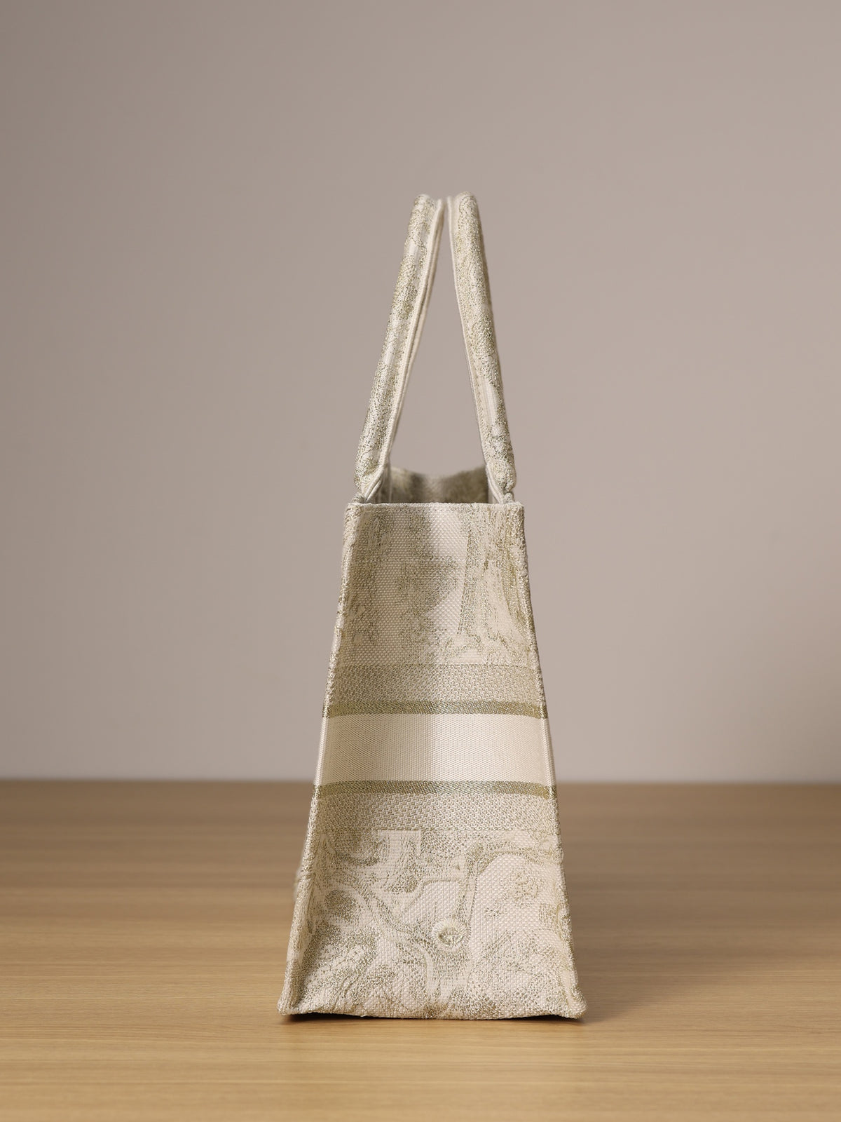 Book tote 36.5cm или 41.5cm