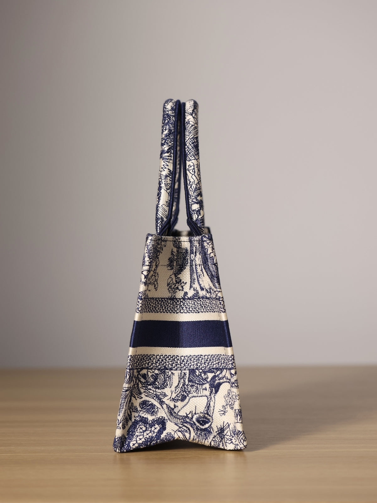 Book tote 26.5cm