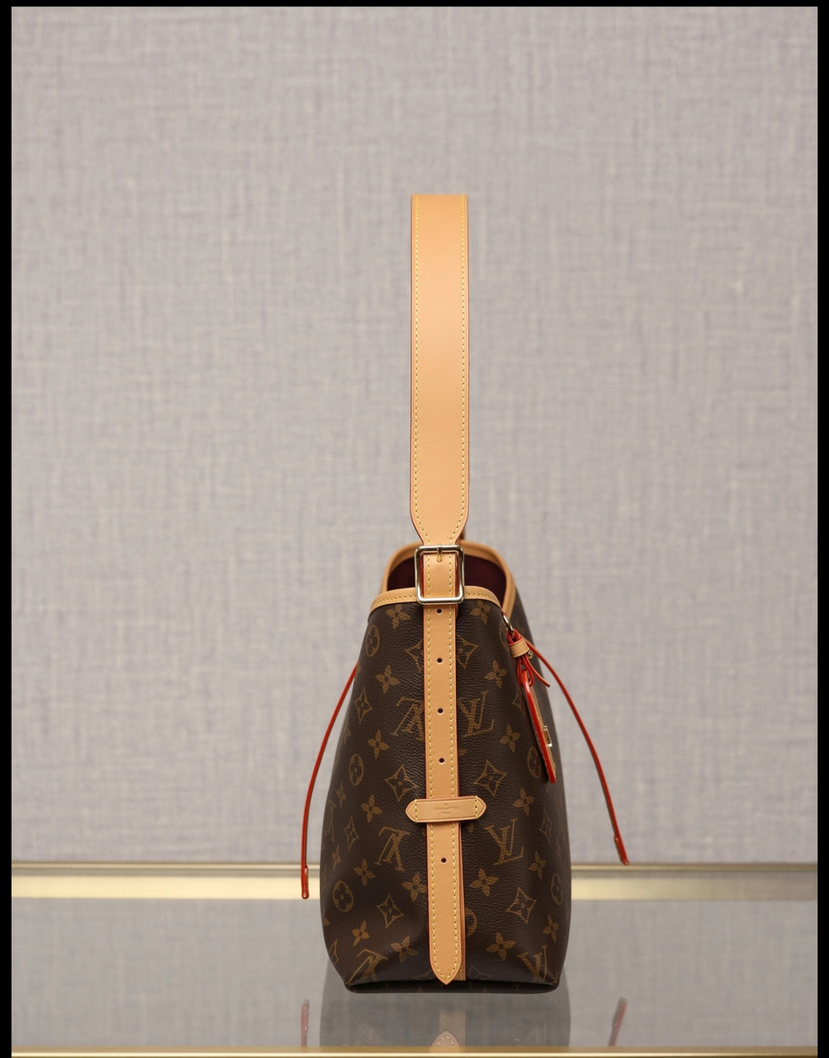LV Carryall маленькая сумка