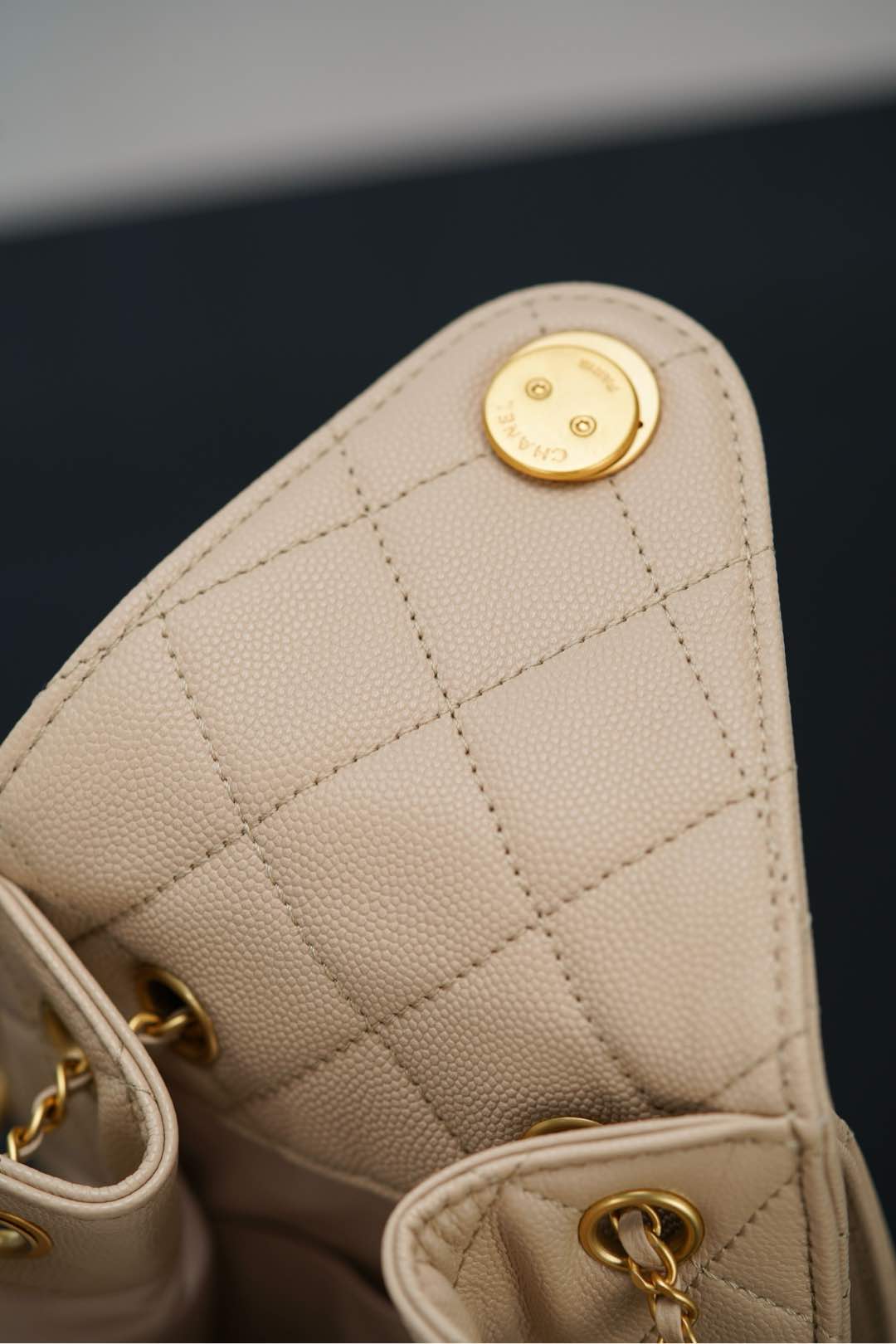 Chanel 25S Small Hobo