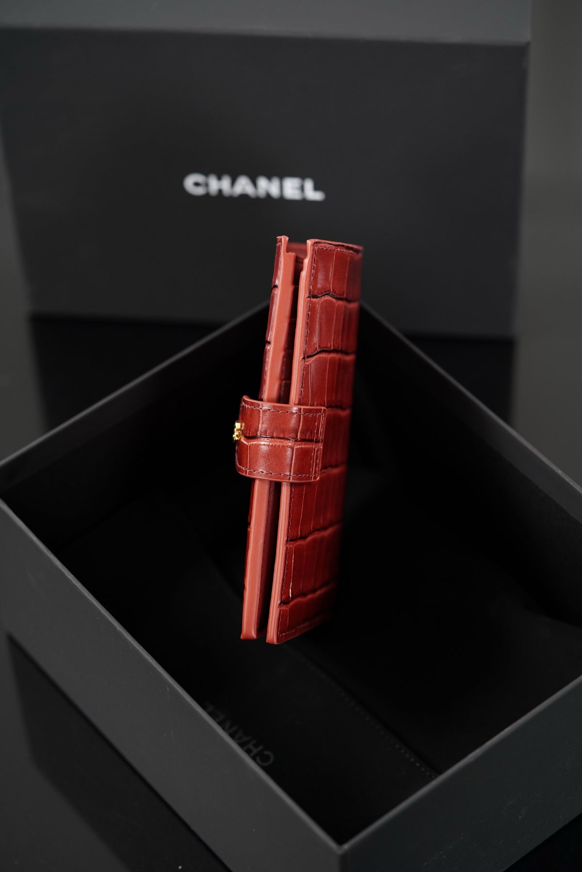 Channel passport holder