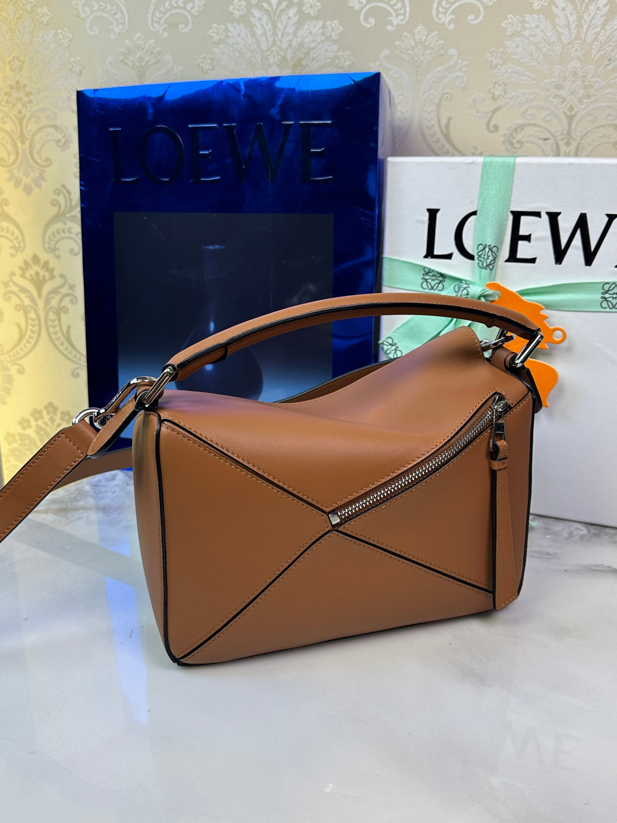 Loewe Puzzle small
