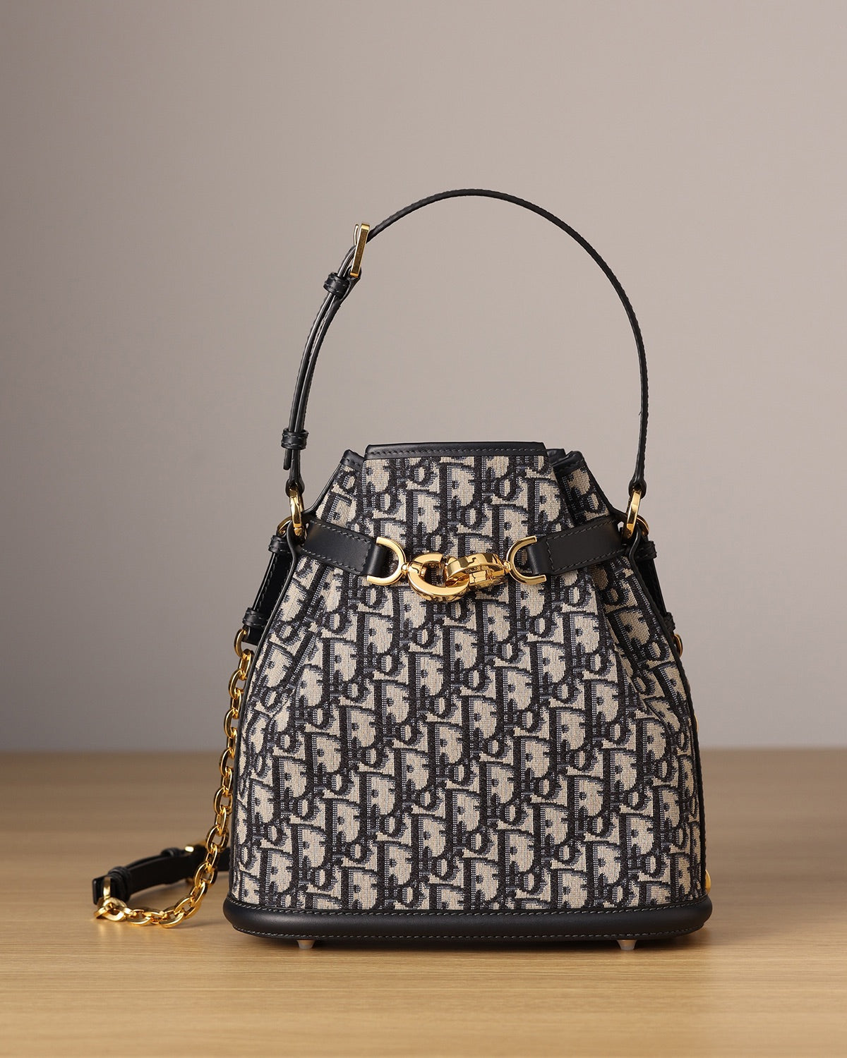 C'EST DIOR Medium size