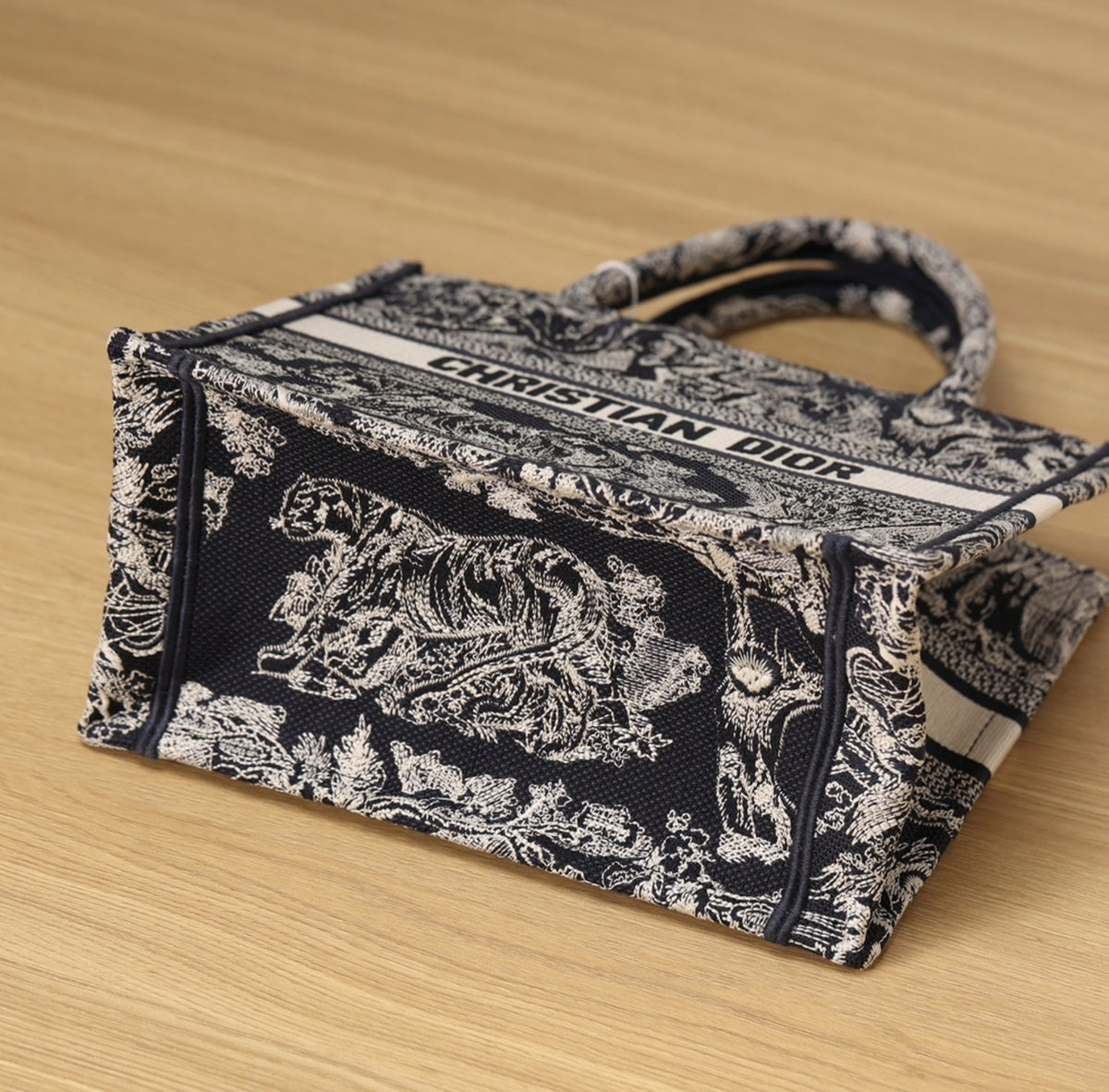 Book tote 26.5cm