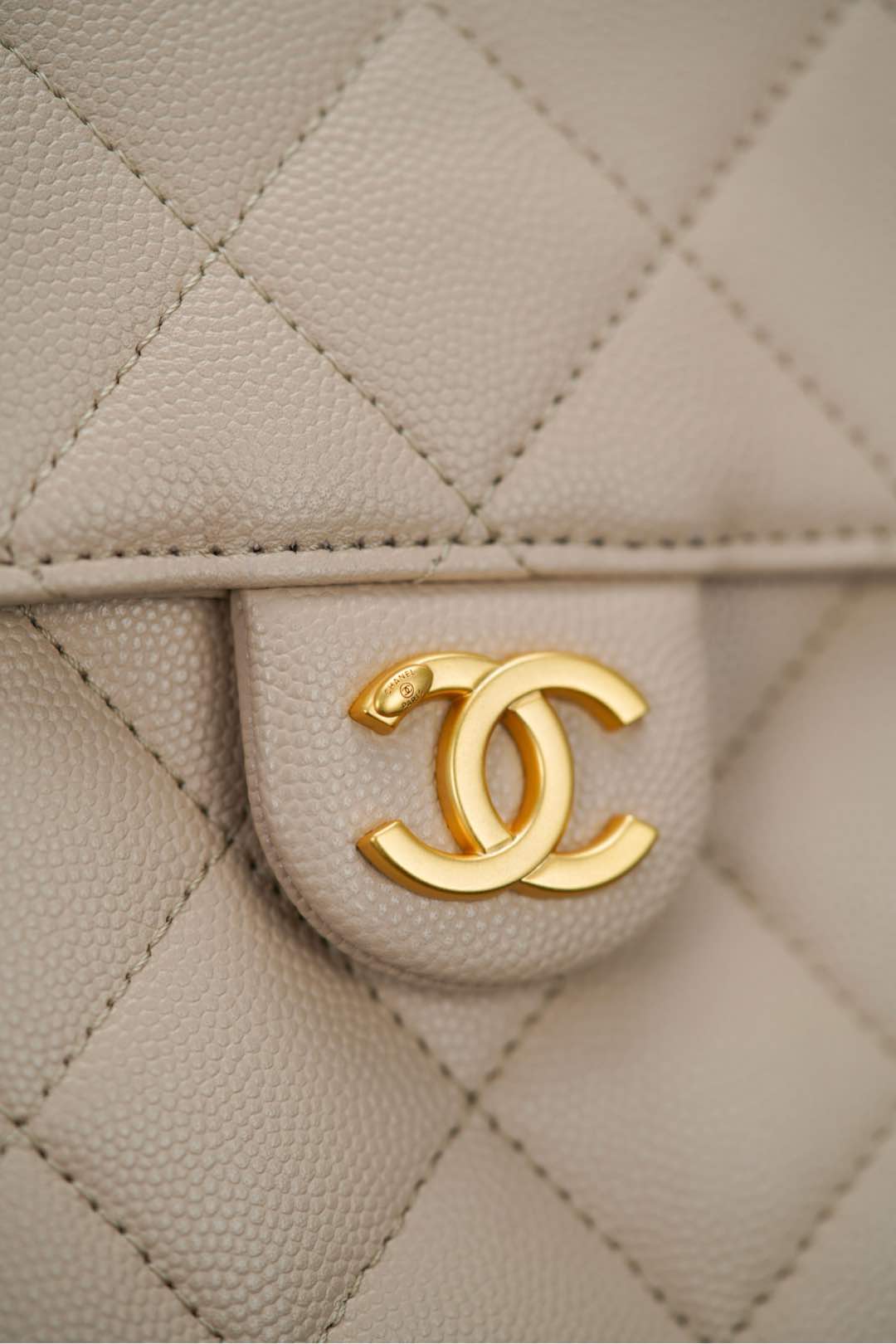 Chanel 25S Small Hobo