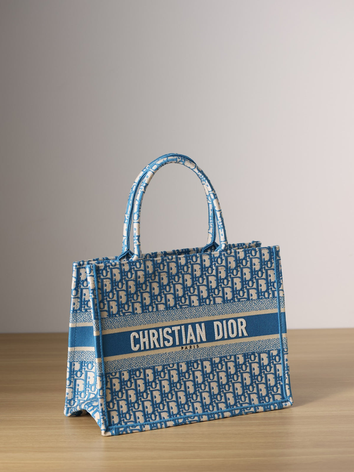 Book tote 36.5cm или 41.5cm