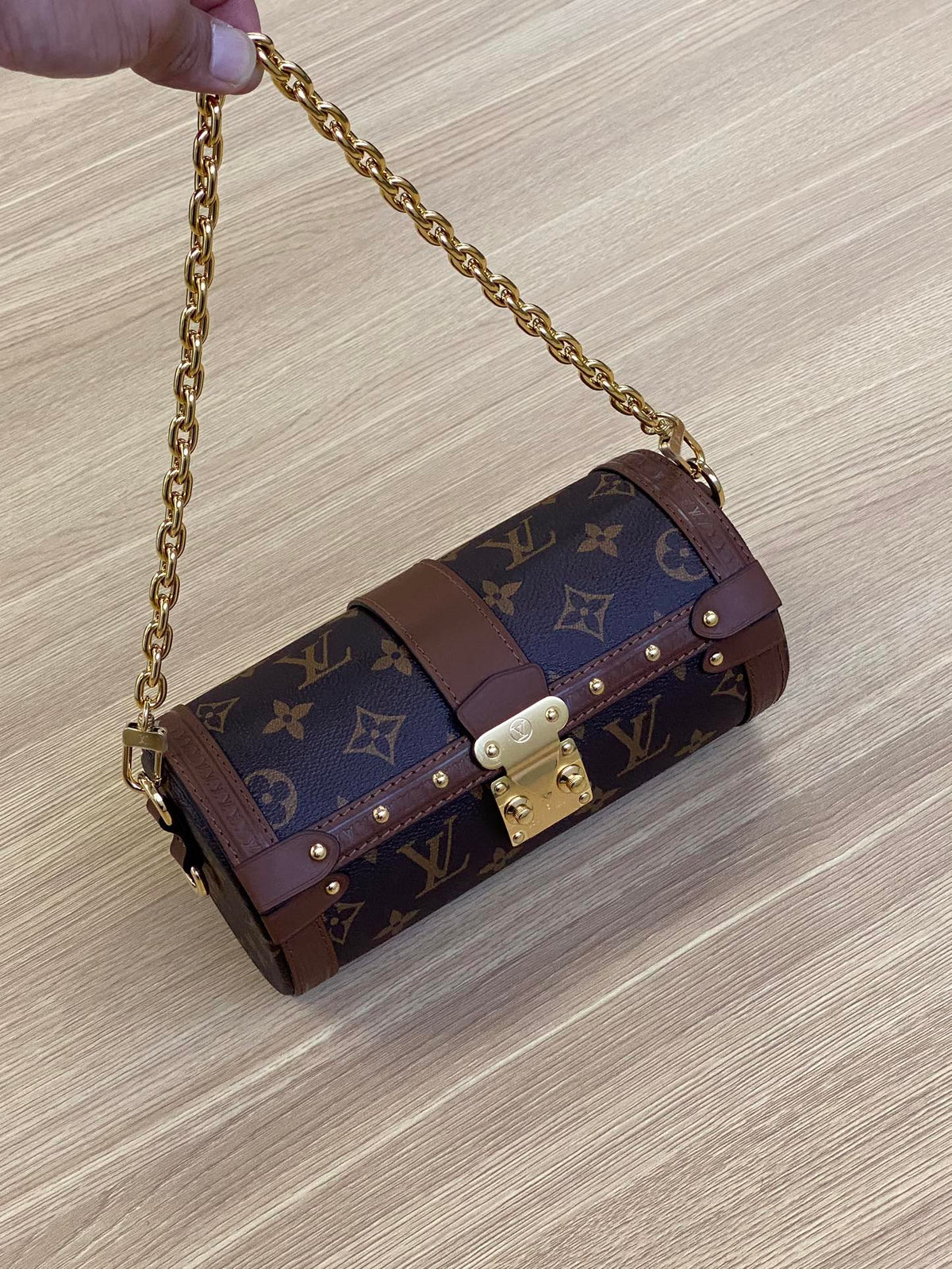 LV Papillon