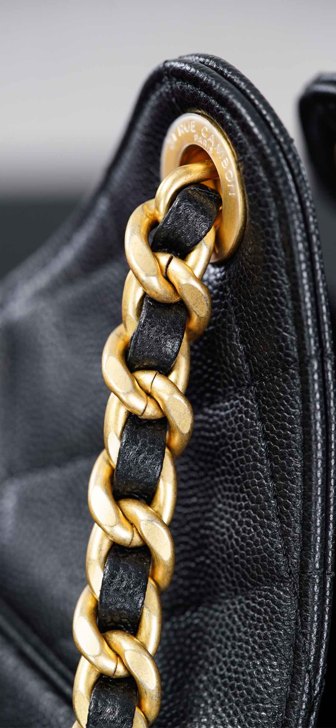 Chanel 25S Small Hobo