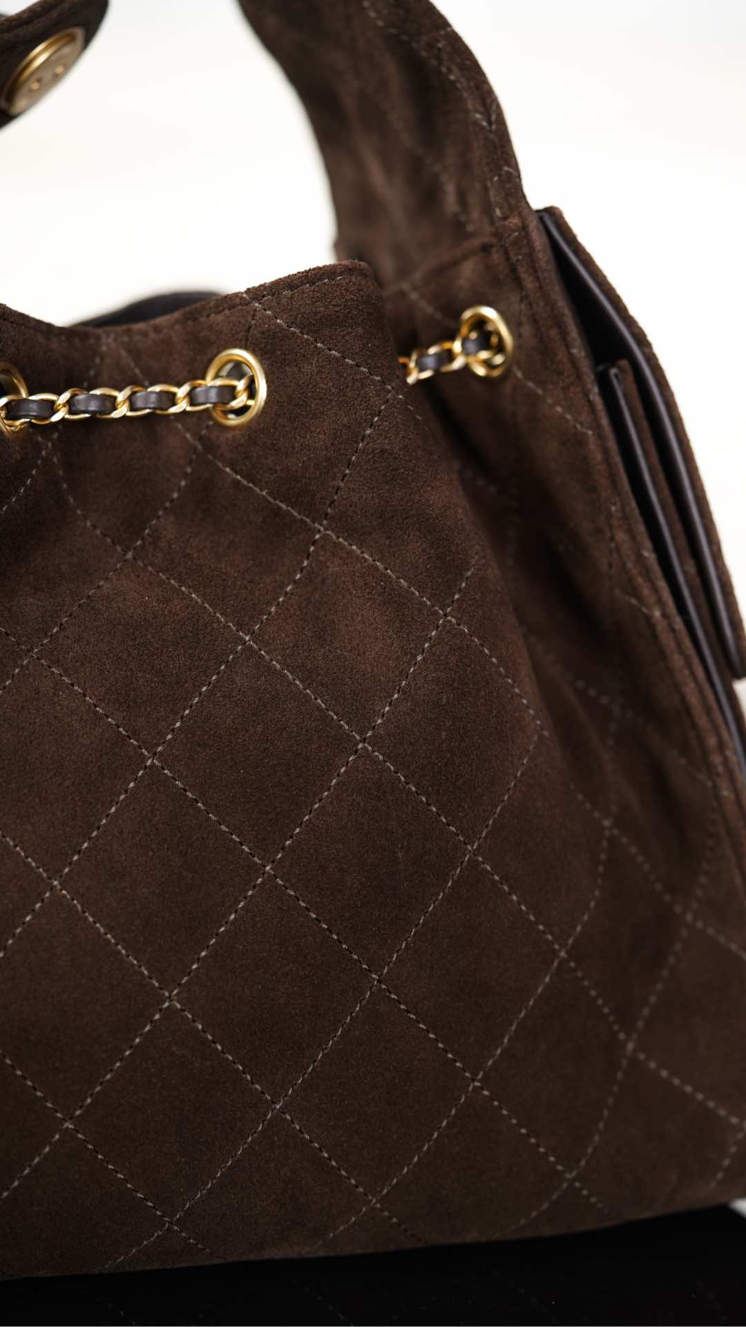 Chanel 25K Small Hobo