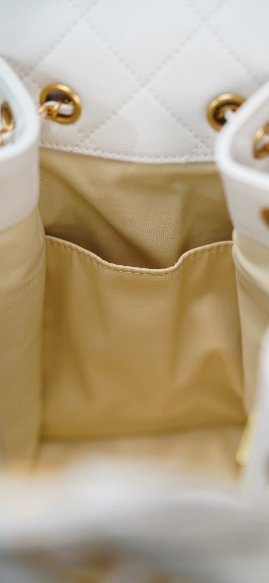 Chanel 25S Small Hobo