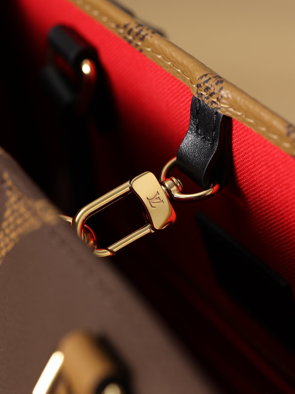 LV Onthego