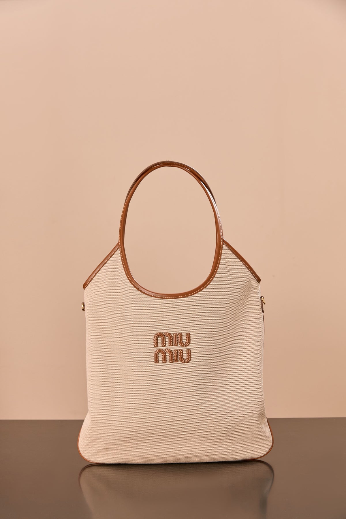 Miu Miu Ivy