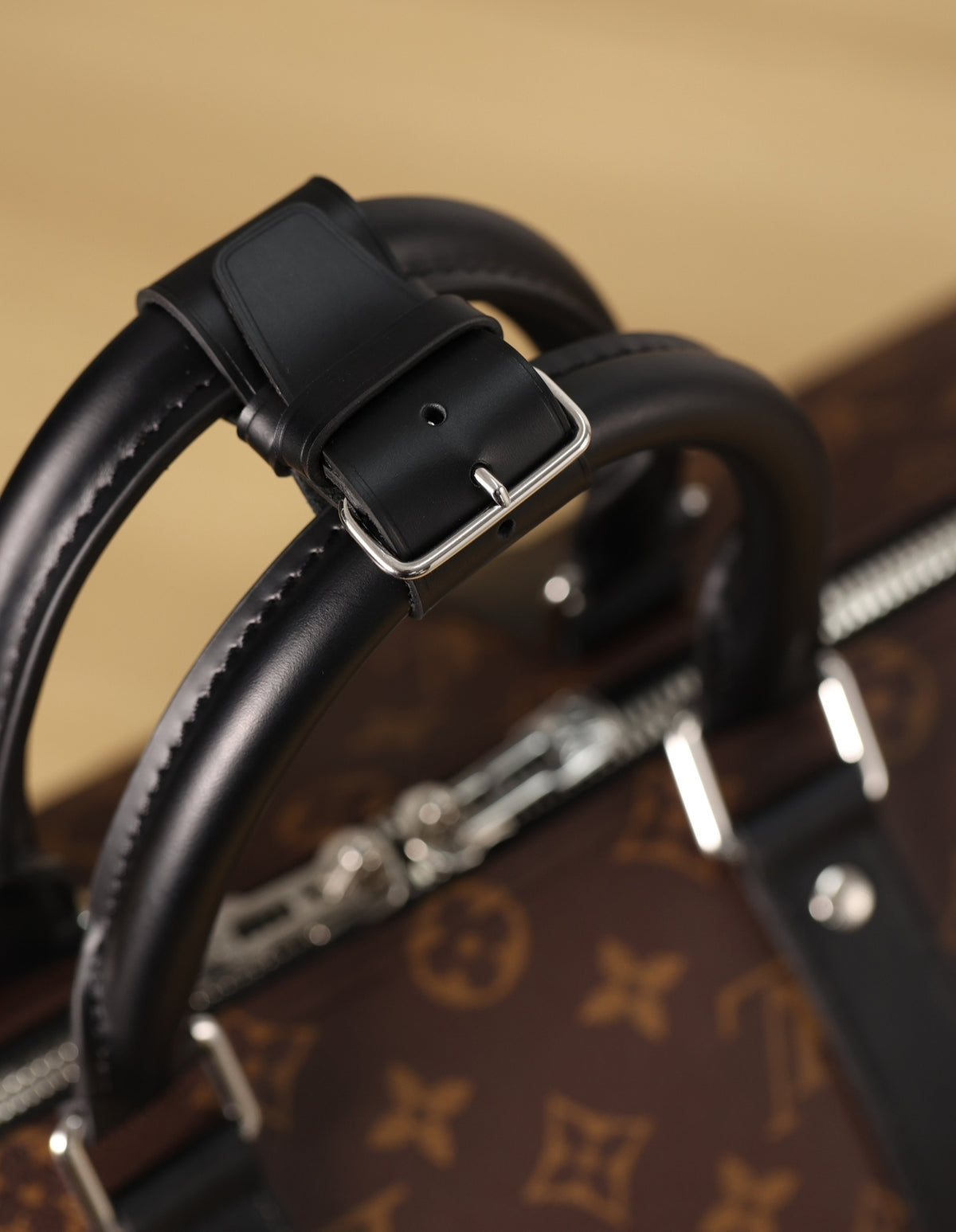 LV Keepall Bandoulière 45