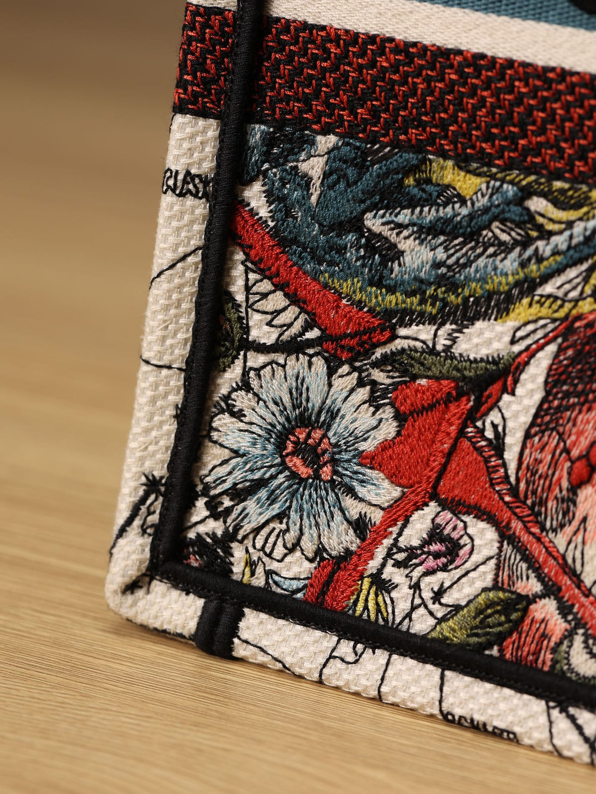 Book tote 36.5cm или 41.5cm