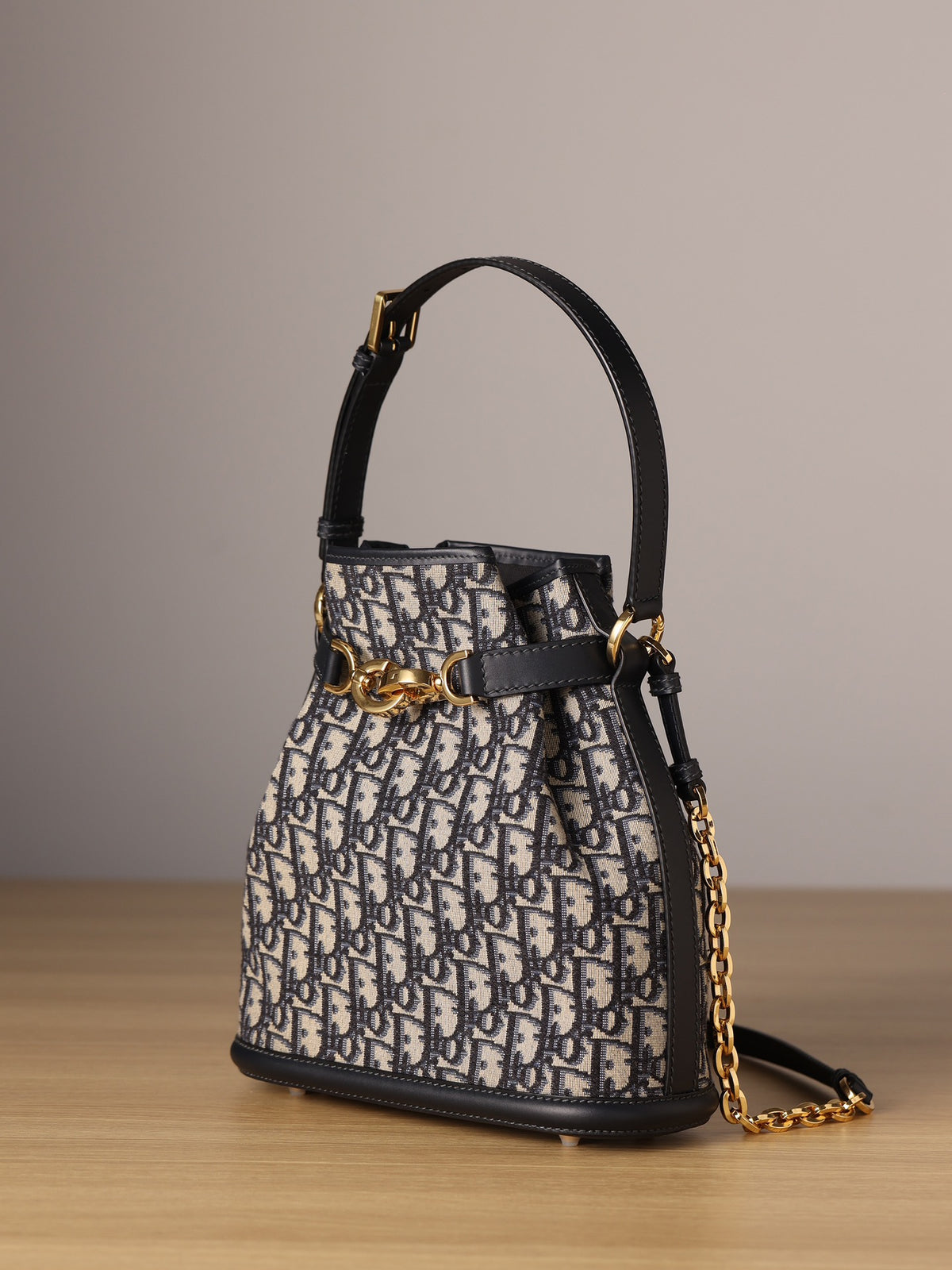 C'EST DIOR Medium size