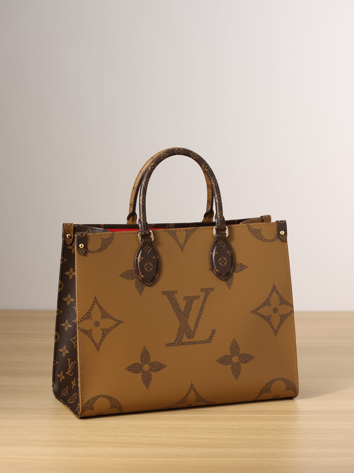 LV Onthego