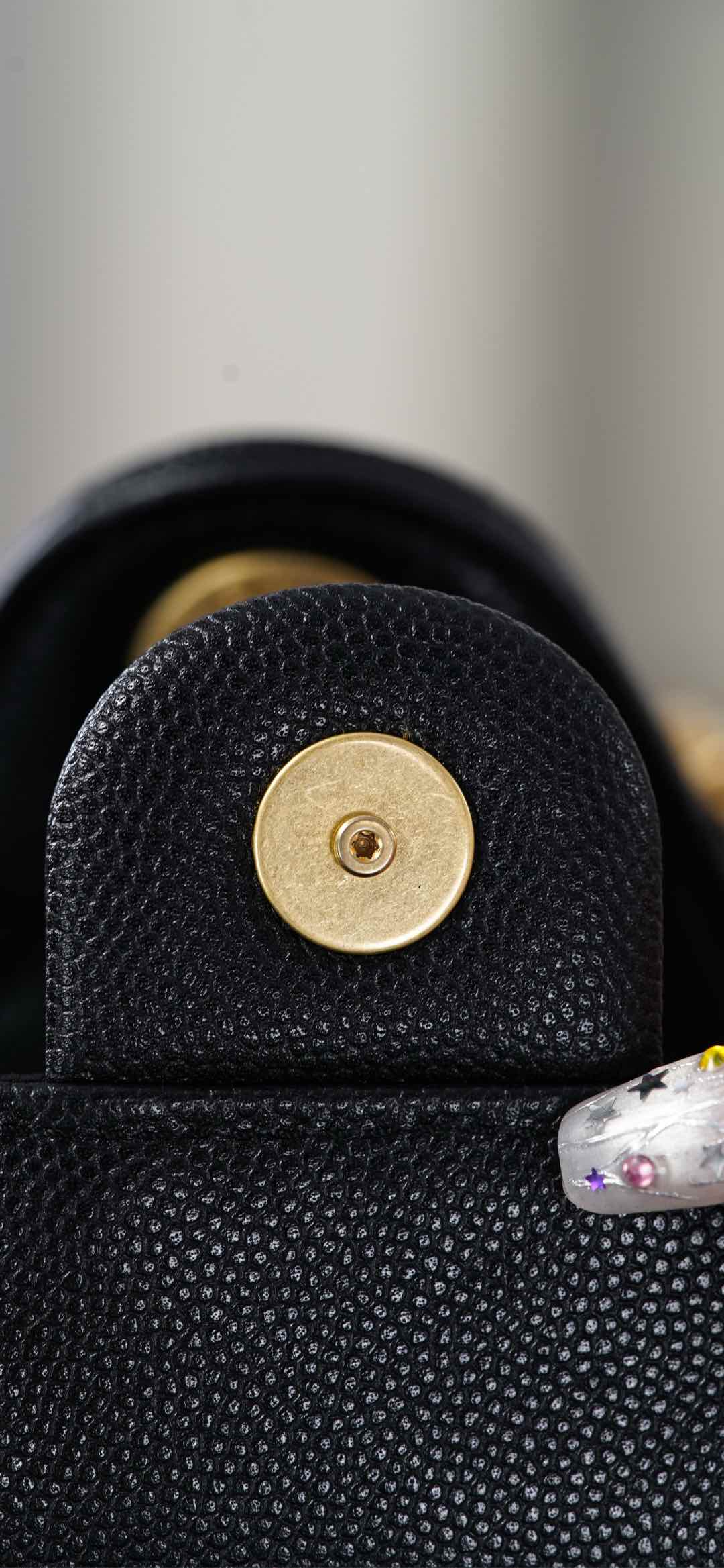 Chanel 25S Small Hobo