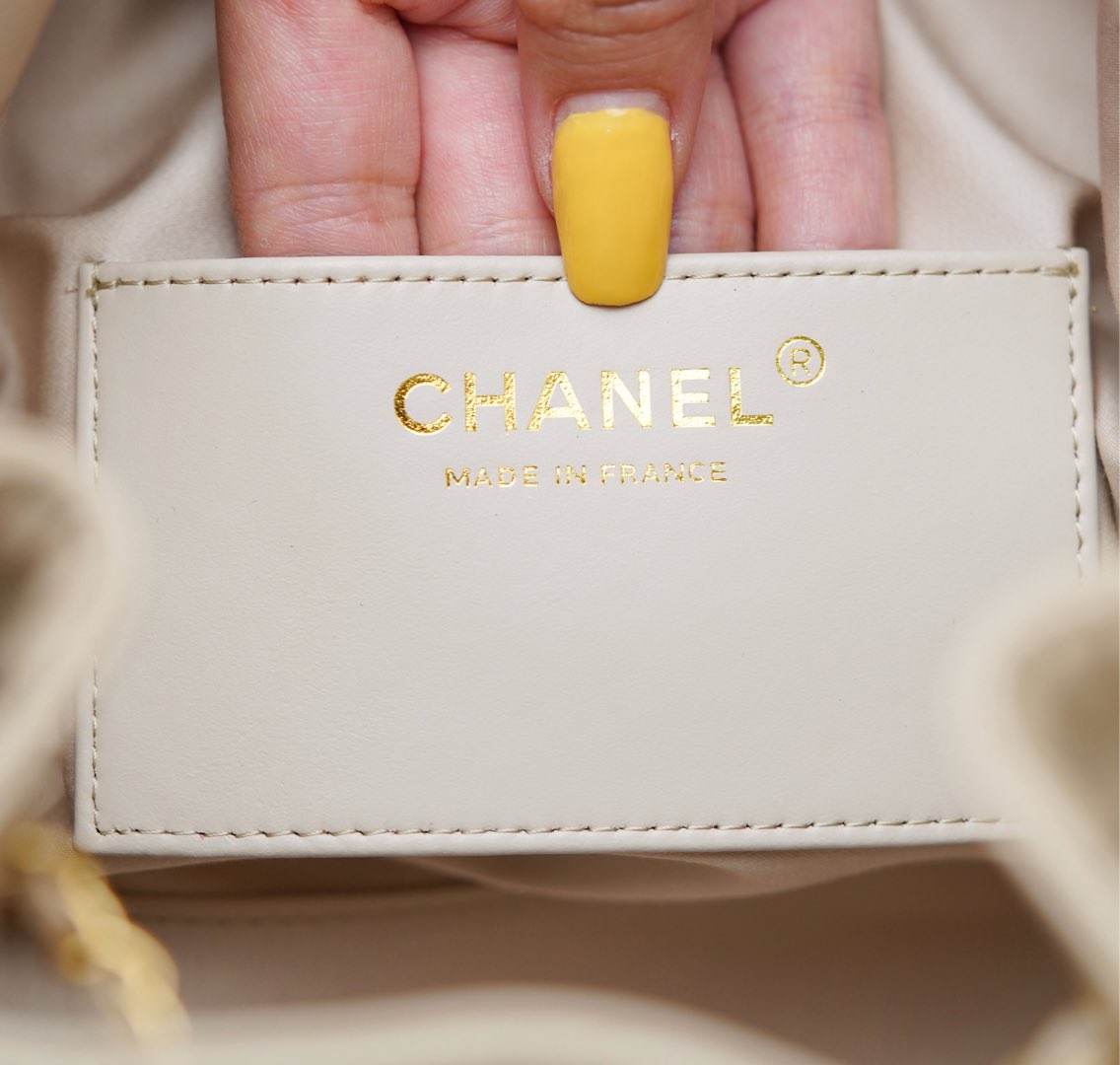 Chanel 25S Small Hobo