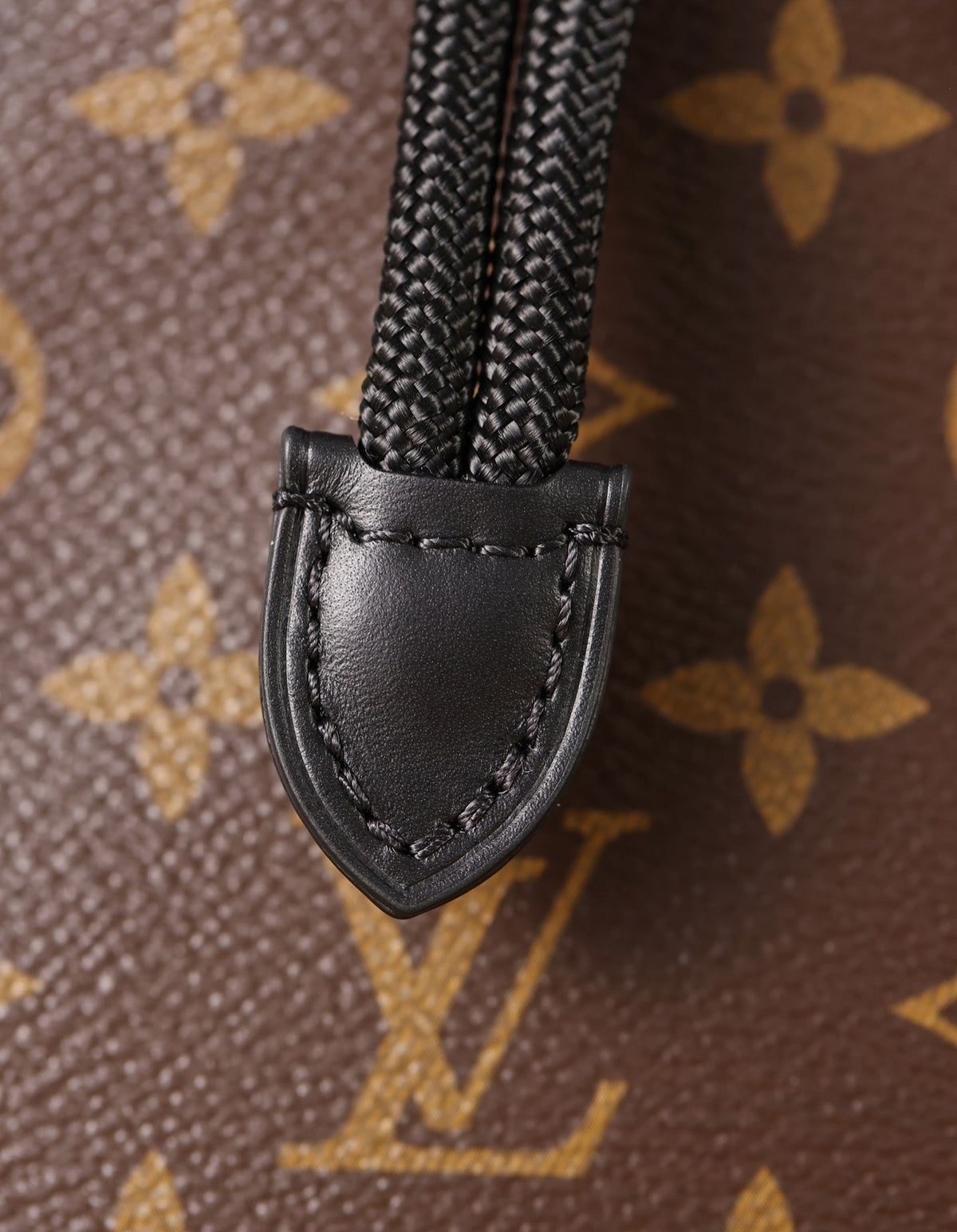 LV Christopher