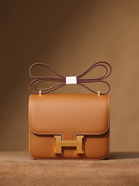 Constance mini 19 — разные цвета