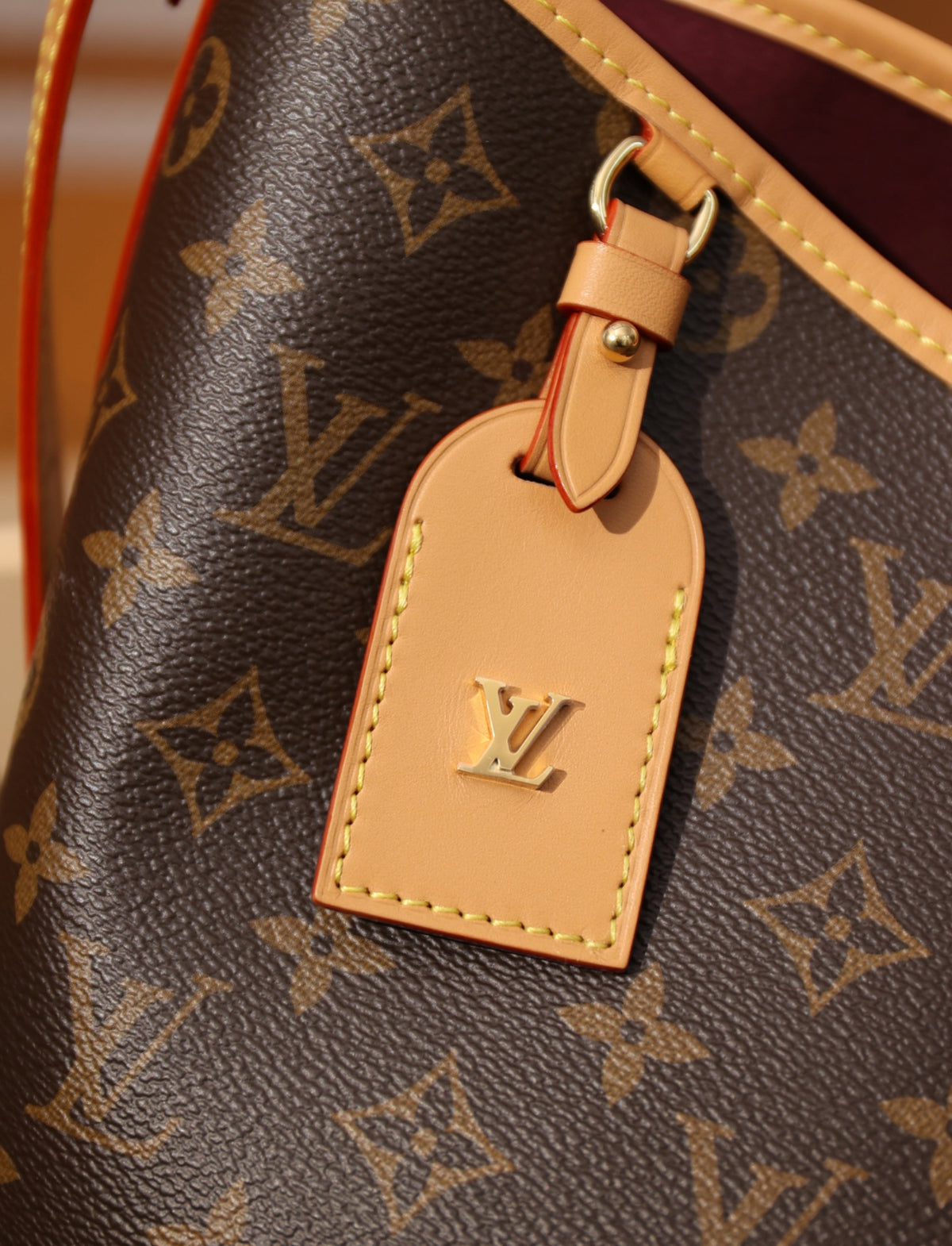 LV Carryall сумка среднего размера
